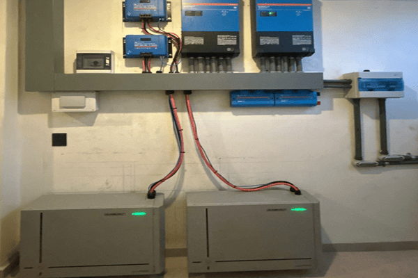 Features two V16 batteries