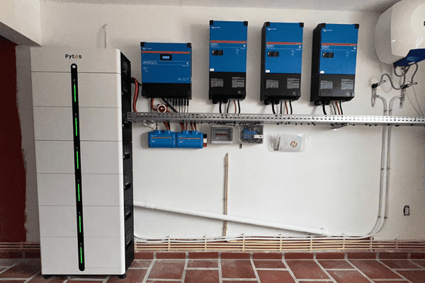 30.72kWh energy storage system in the Dutch Caribbean 