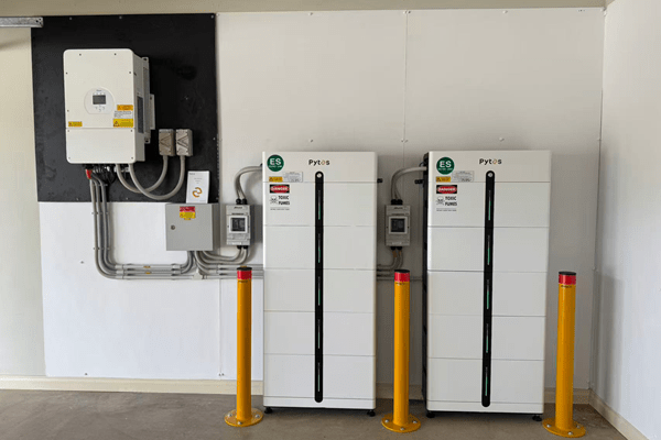  51.2kWh system in Australian homeowner